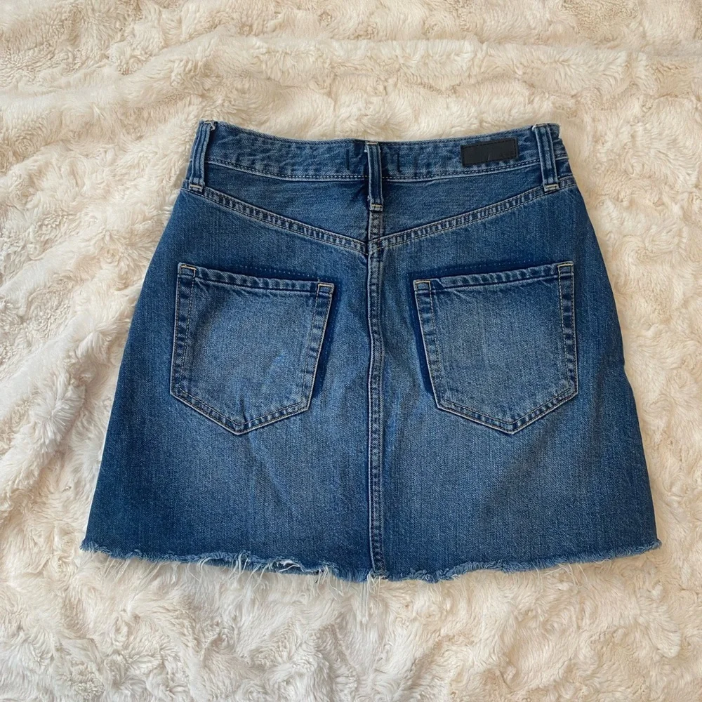 Abercrombie and Fitch jean skirt size 25 - Picture 2 of 3